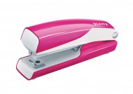 Sešívačka Leitz 5528 metalická růžová - zvětšit obrázek